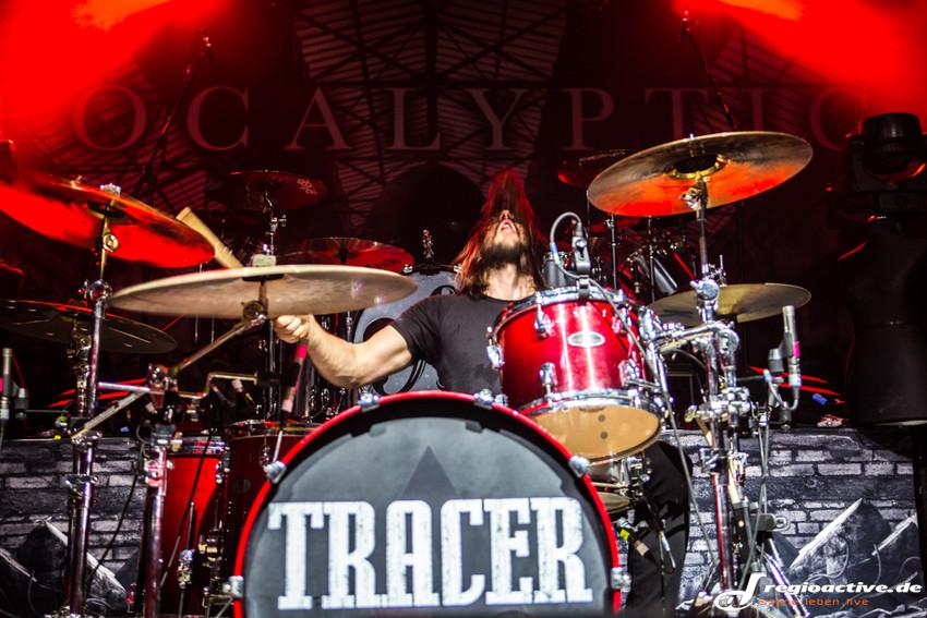 Tracer (live in Frankfurt, 2015)
